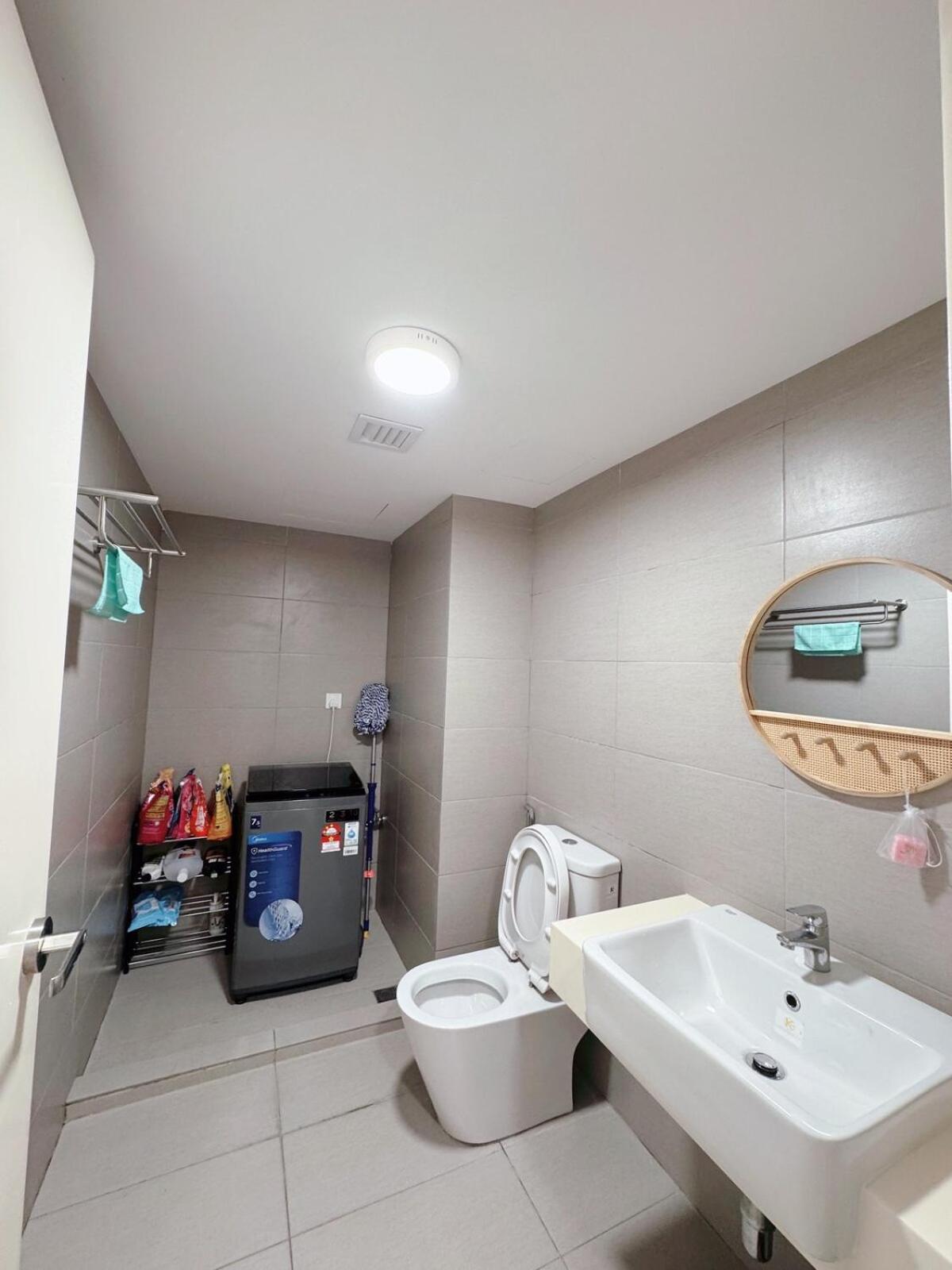 Modern Duplex Above Mall With Pool & Transit Pangsapuri