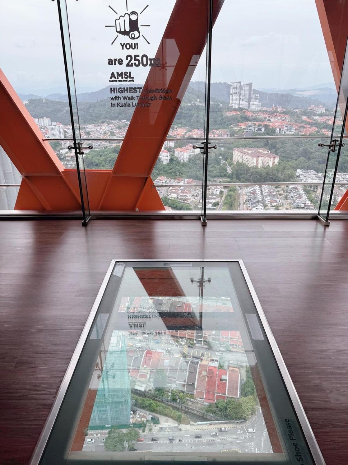 Modern Duplex Above Mall With Pool & Transit Pangsapuri *